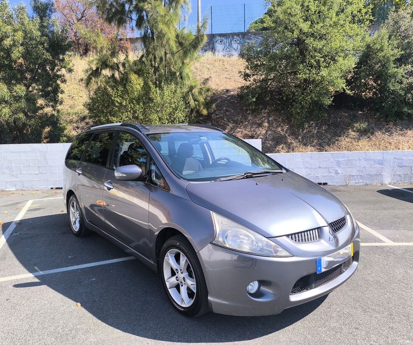 Mitsubishi Grandis 2.0 de 140cv diesel Nacional
