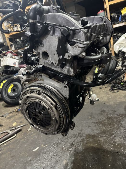 Мотор двигун 1.8 т шкода тур гольф 4  AGU