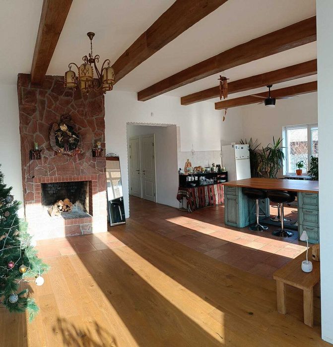 Продам дом в пос.Обуховка напротив леса