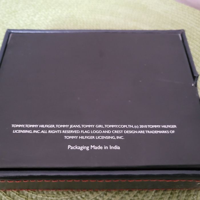 Elegancki portfel Tommy  Hilfiger. Skóra. Nowy