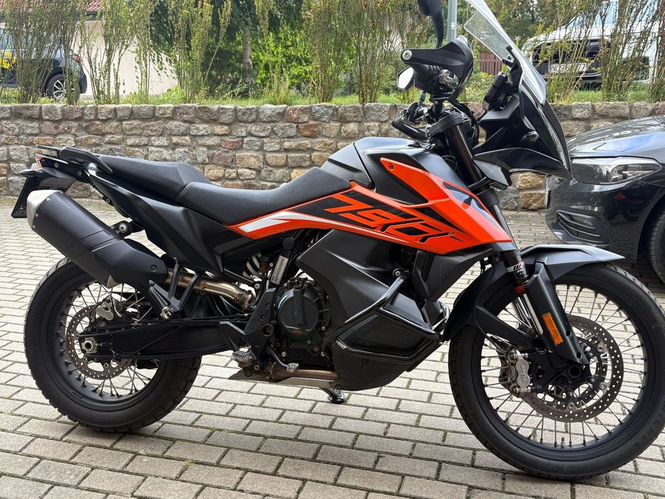 KTM