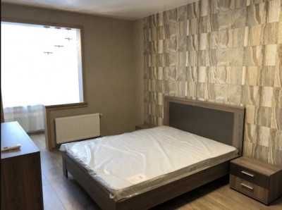 Продам 1-кiмн квартиру 43м Кадорр на Сахарова 30 жемчужина