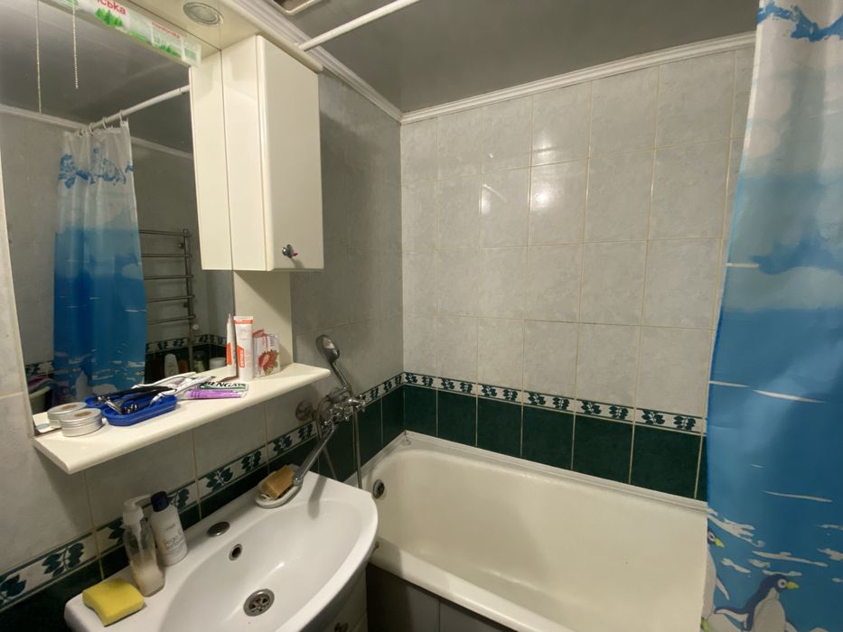 Продам 3 кім квартиру з Автономним опаленням на Мазепи 139