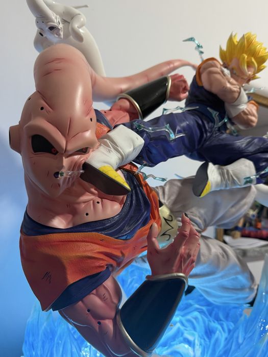Vegito vs buu resina kd collectibles recast