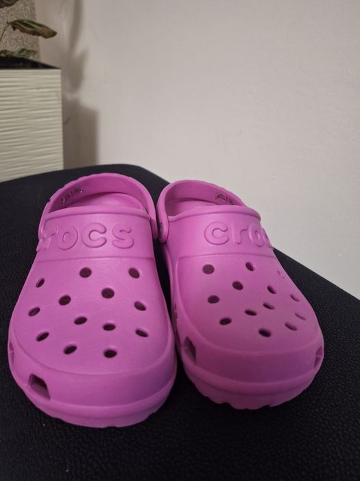 Crocs J2 . Klapki ,sandałki