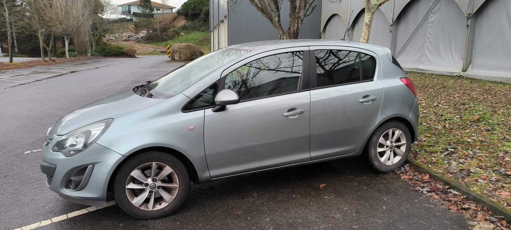 Opel Corsa 1.3 CDTI Ecoflex 95cv (2014) - Fiável e Económico