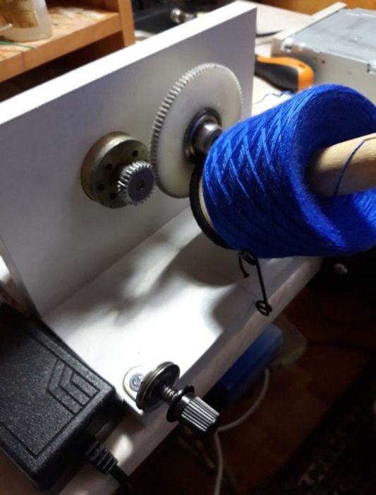 Моталка для ниток електрична