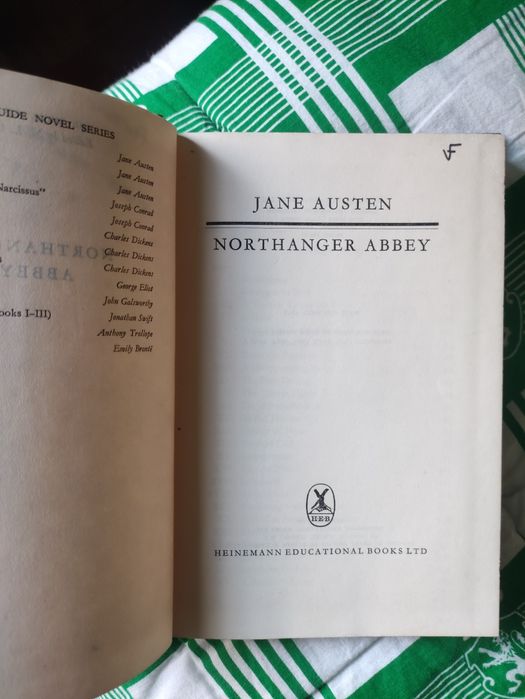 Livro de Jane Austen em inglês "Northanger Abbey"