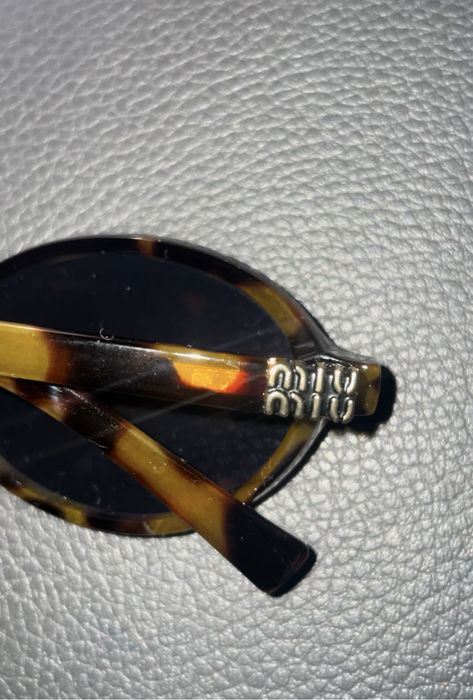 oculos de sol miu miu