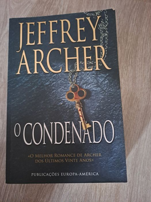 Livros baratos  de suspense / Trillers