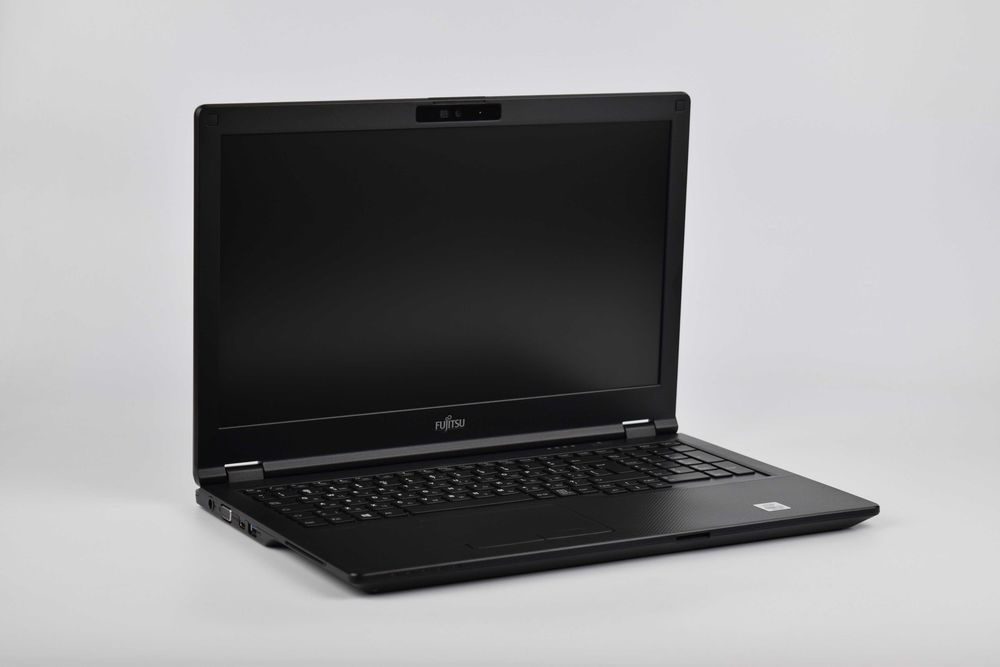 Fujitsu LifeBook E5510 i3-10110U 8/16гб ssd 256/512гб 15.6" Ноутбук