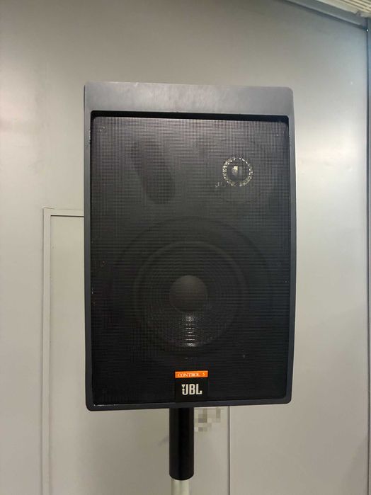 Conjunto de Colunas Control 5 JBL + Subwoofer SB-5 - 1 Und.