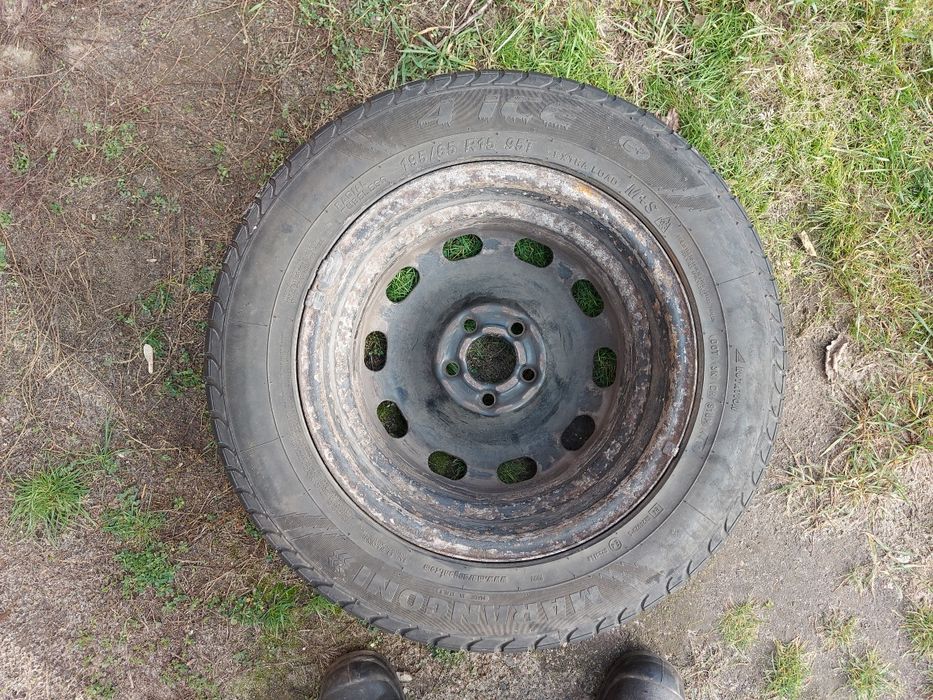 Запасное колесо фольцваген