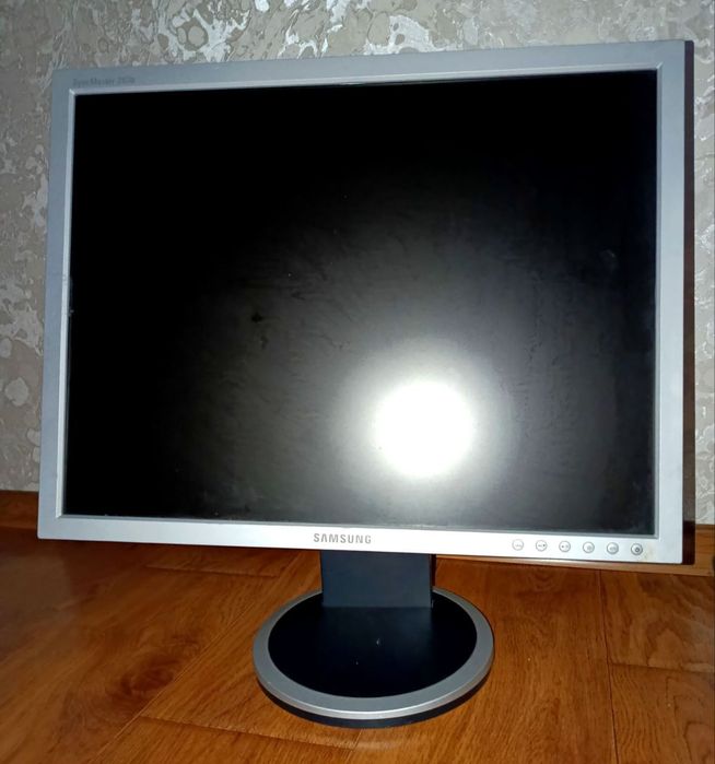 Монитор Samsung 203B