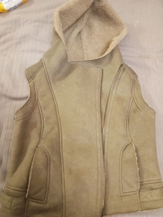 Предлагаю Женскую жилетку