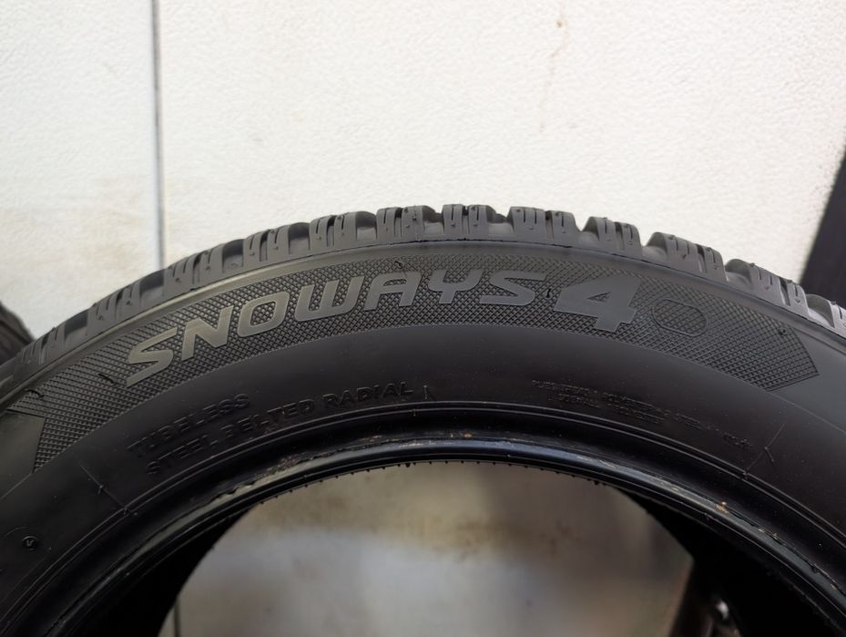 Opony zimowe lassa 215/55r16 25r jak nowe 9,2mm