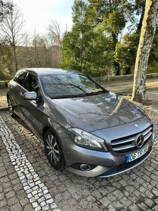 Mercedes-Benz A 180 CDI Versão Style