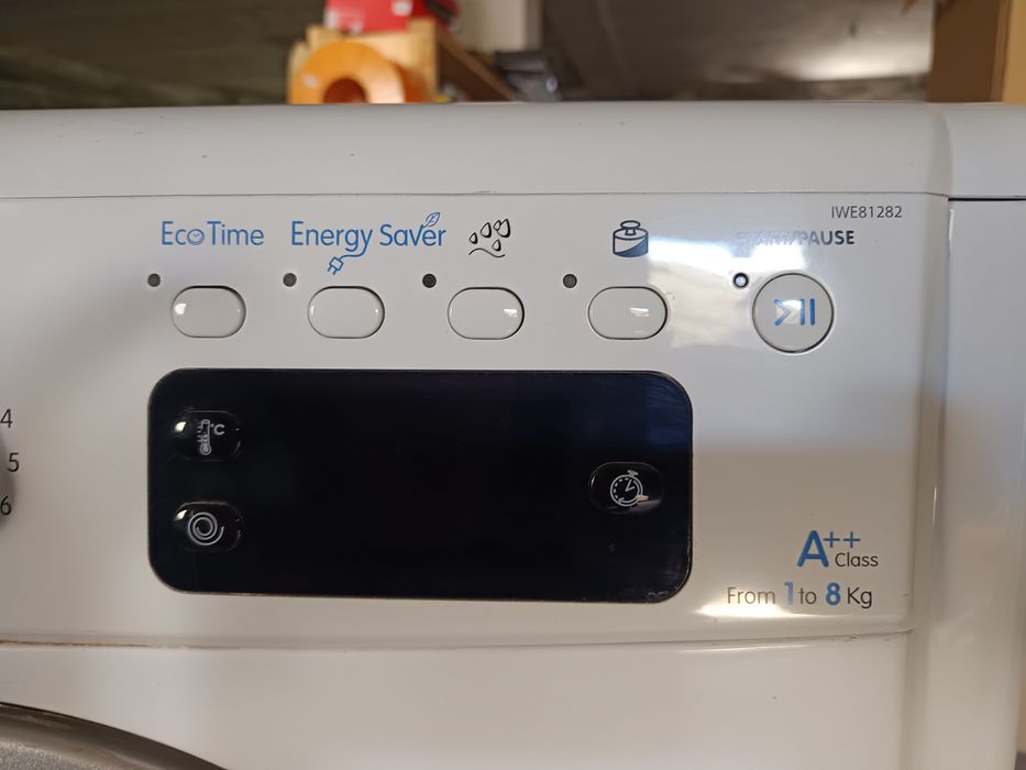 Máquina lavar roupa