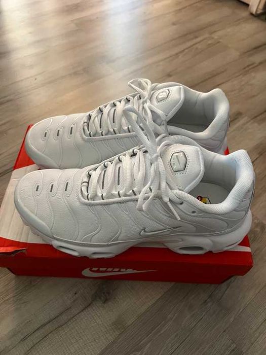 Nike Air Max TN Plus Biały r.40