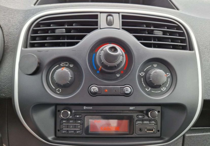 Renault Kangoo 2014 дизель 1.5 dCi 7 місць