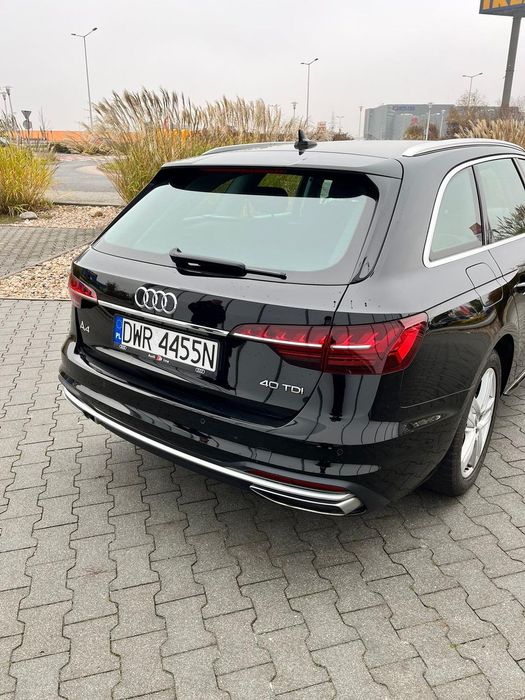 Audi A4 Avant Audi A4 Avant | Matrix LED | ACC | Masażer | bezwypadkowe | prywatnie