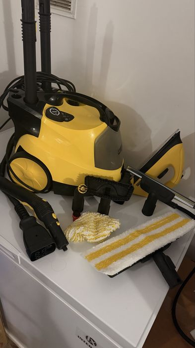 Пароочисник Karcher SC1402 з повною комплектацією та паровою праскою