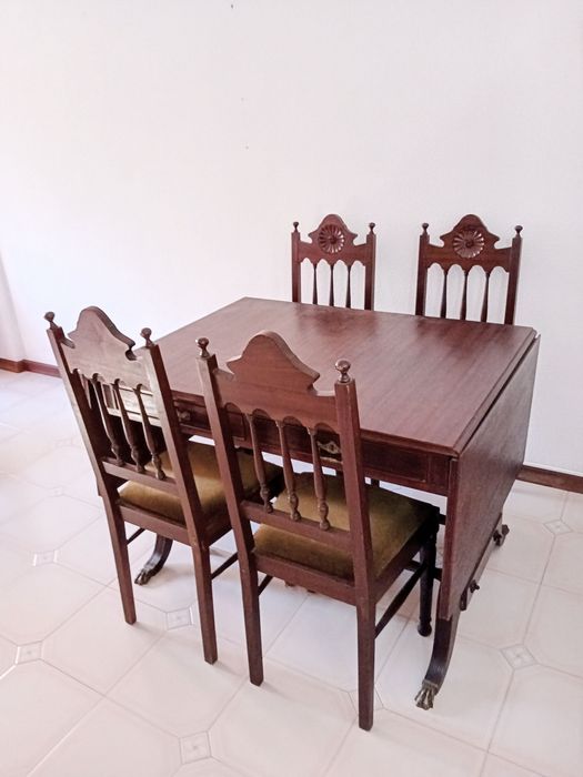 Recheio de casa / Lote de mobiliário