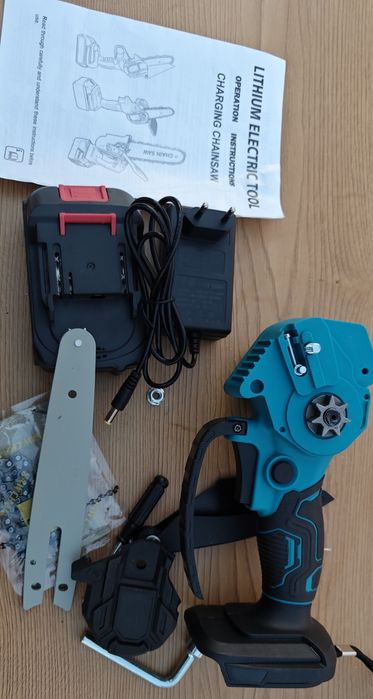 NOVA: Motoserra a bateria, lamina 15cm, muito boa poda vinha, árvores