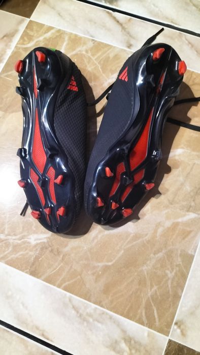 Sprzedam Buty korki