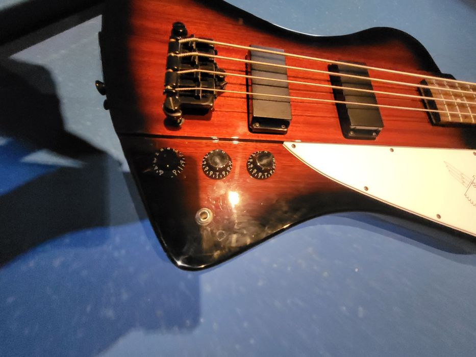 Baixo 4 Cordas - Epiphone Thunderbird IV VSB como Novo