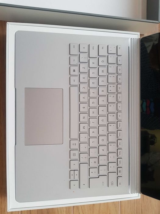 Microsoft Surface Book 3 13,5" i7  1TB
