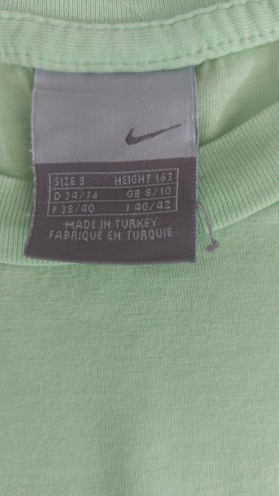 Nike zielony T-shirt z grafiką