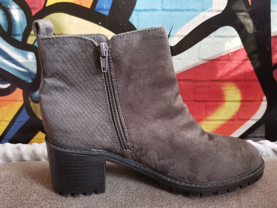 Buty botki na obcasie new look 37