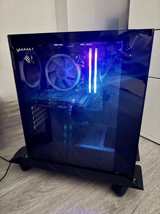 PC Torre Gaming - preço acessível e em bom estado