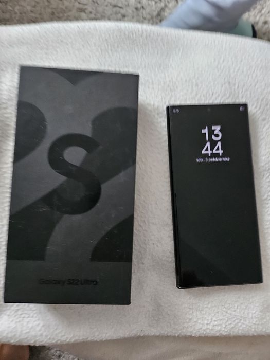 Samsung S22 ultra 12/512