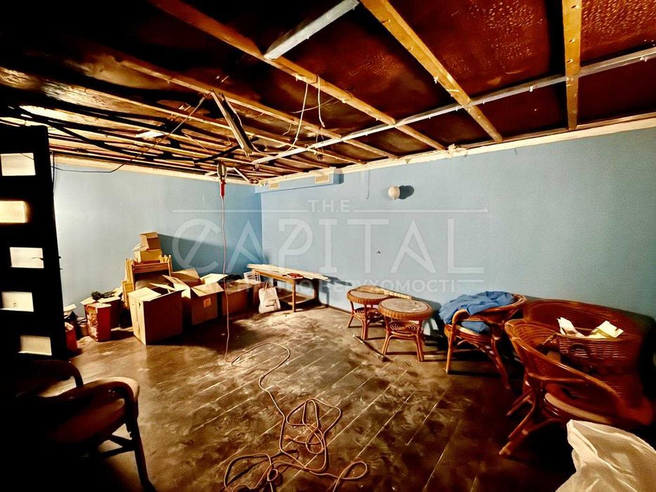 Оренда! Чудове фасадне приміщення 150м2 з цоколем   вул. Назарівська