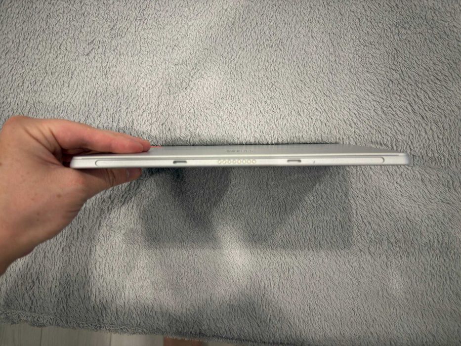 Планшет Microsoft Surface Go 1824 4/64GB.