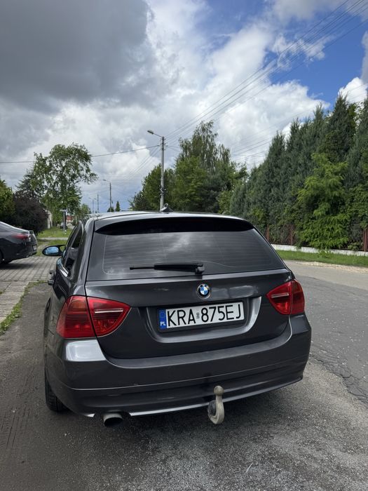 BMW e91 320d dobry stan