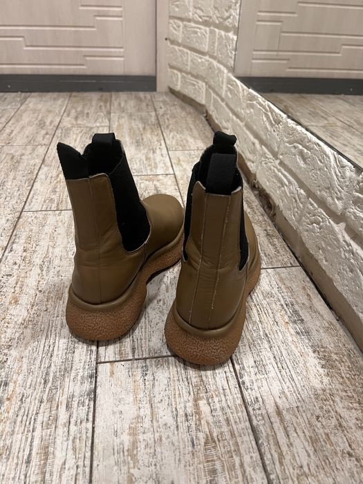 Ботінки Zara р.39