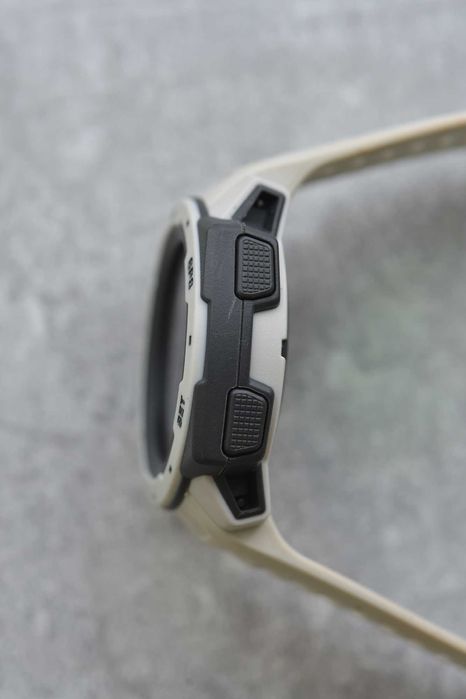 Garmin instinct 810g gps компас