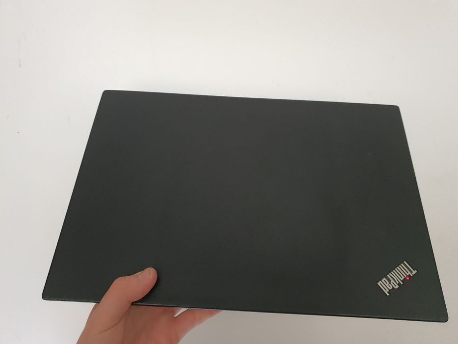 thinkpad t480s i7 8650u 16/512