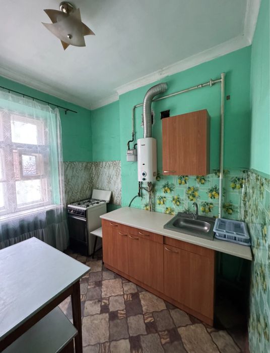 2-К Подол , Свободная