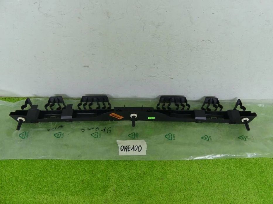 ślizg mocowanie zderzak tył renault clio 5 v 20r- nówy