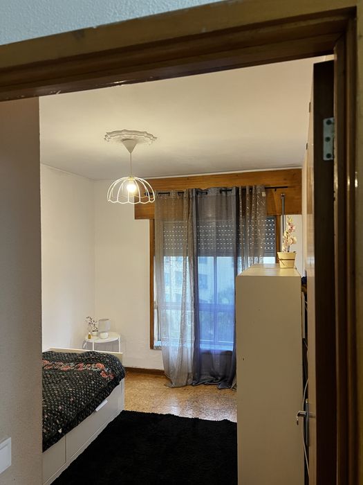 Alugo quarto em rio tinto
