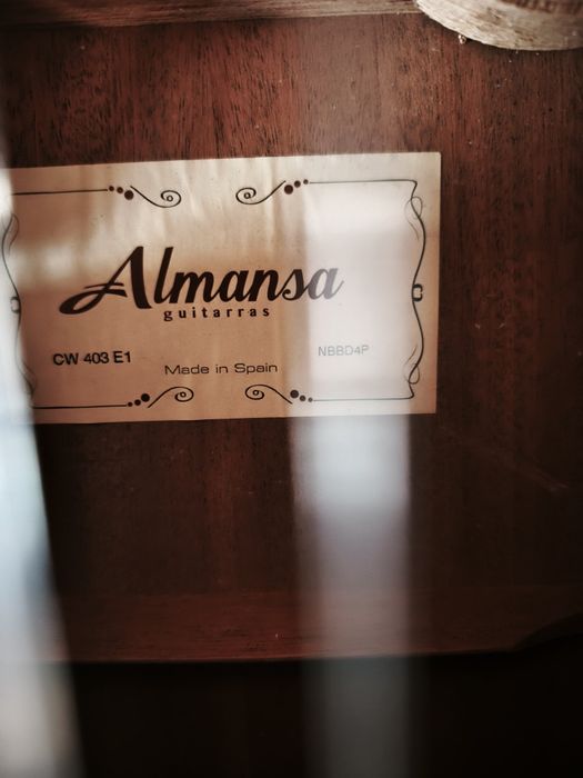 Guitarra/Viola Nylon Almansa Pickup LR Baggs Anthem SL Classic