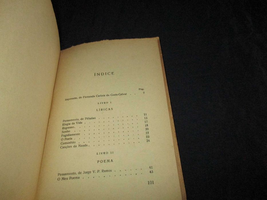 Livro Os Poemas de Fernando Sylvan autografado