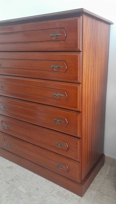 Comoda - Bom Estado - Oportunidade