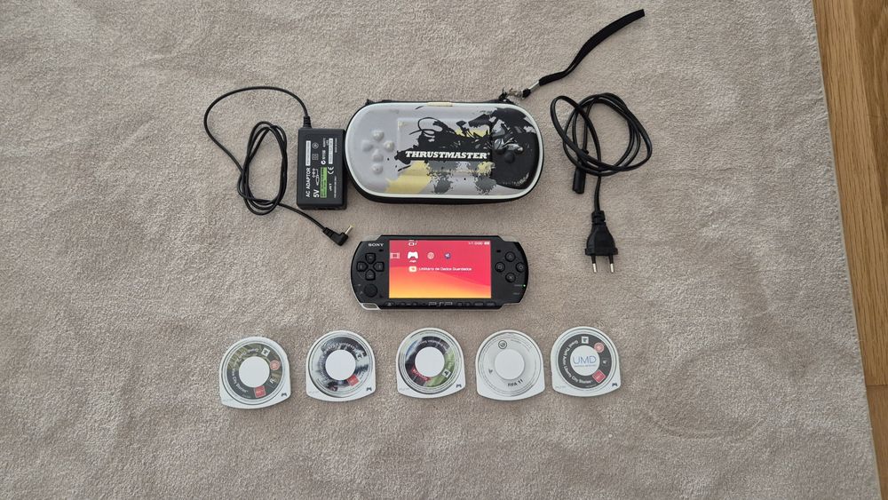 PSP 3004 Slim & Lite Preta