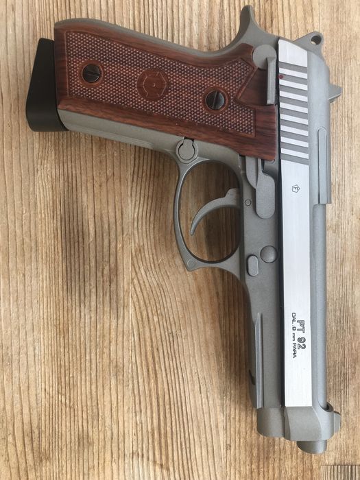 Pistolas AIRSOFT de CO2 Automáticas Desert Eagle - Taurus PT92 - PT99 BLOWBACK, FULL METAL