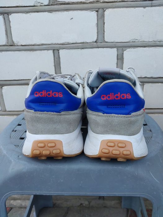 Adidas кроссовки оригинальные раз 46-47